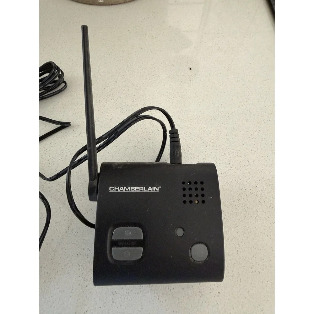 Chamberlain CWA2000 Wireless Motion Alert System Base Only No Sensor with Cord